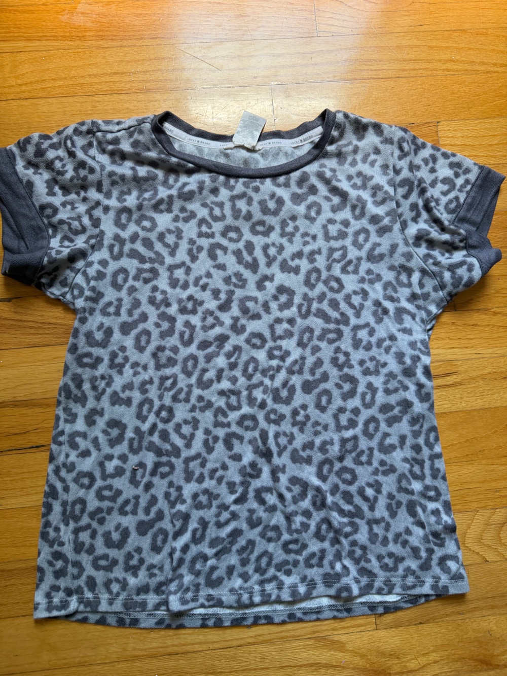 Lucky Brand Gray and Black Leopard Print T-Shirt/Lounge Top size small